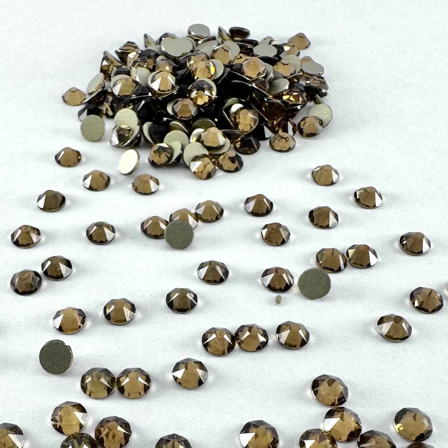 Apricus Light Colorado Topaz Rhinestone