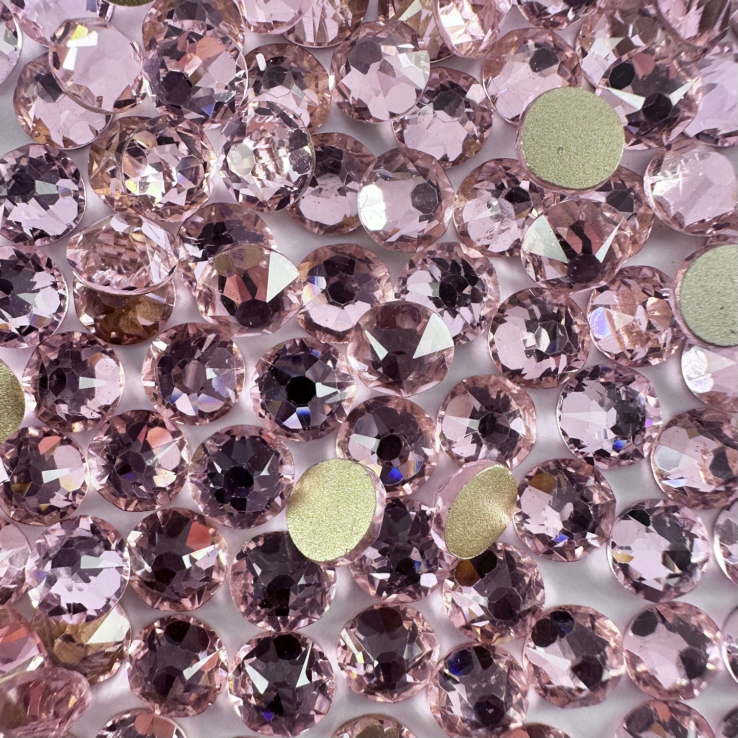 Apricus Light Rose Rhinestone