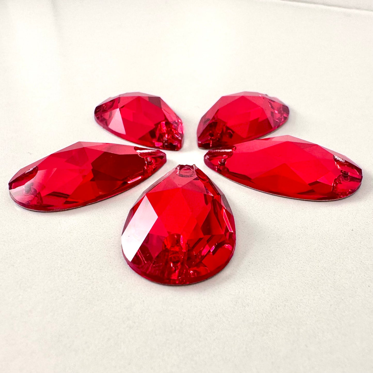 Light Siam Glass Teardrop
