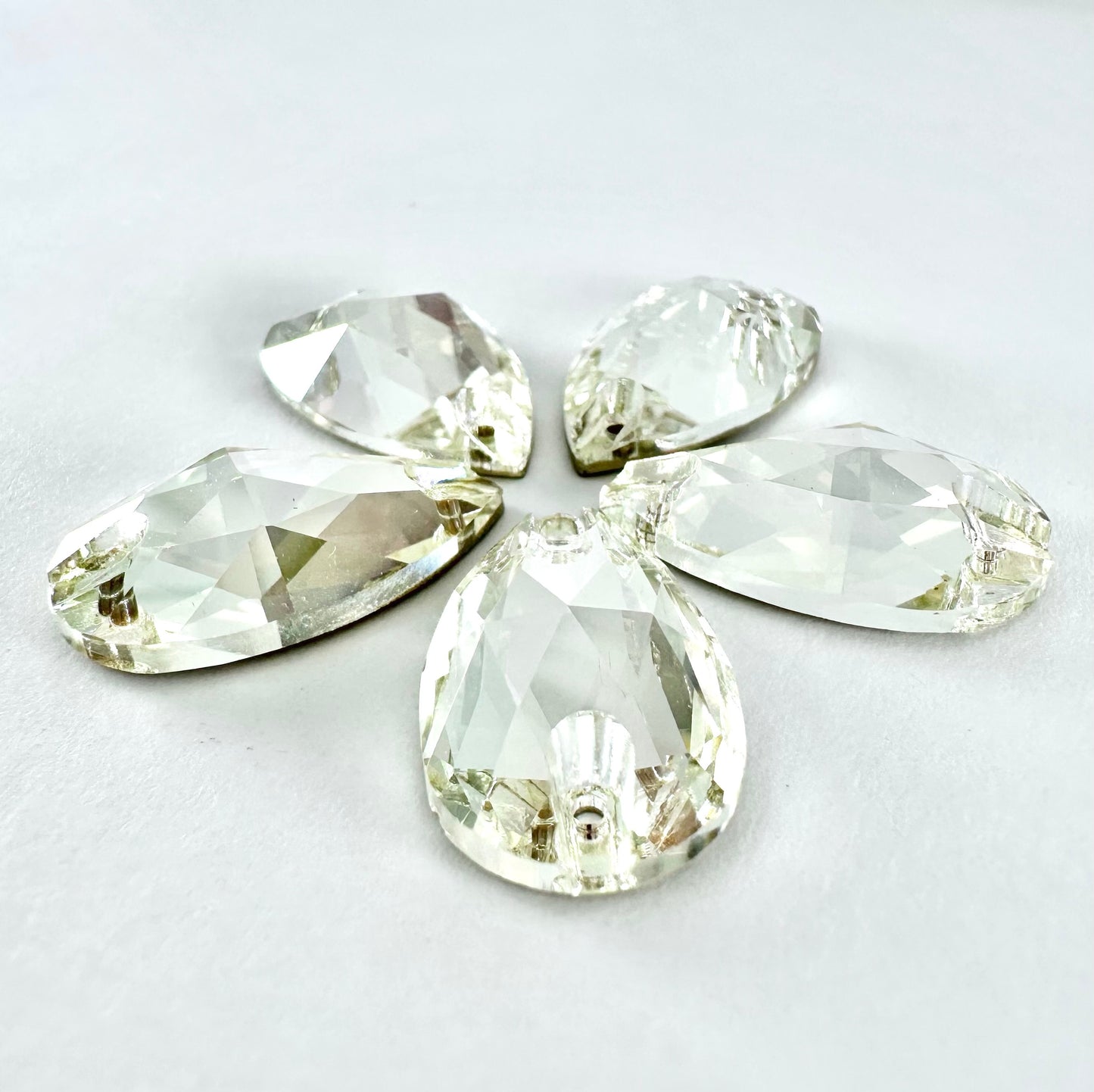 Crystal LG Glass Teardrop