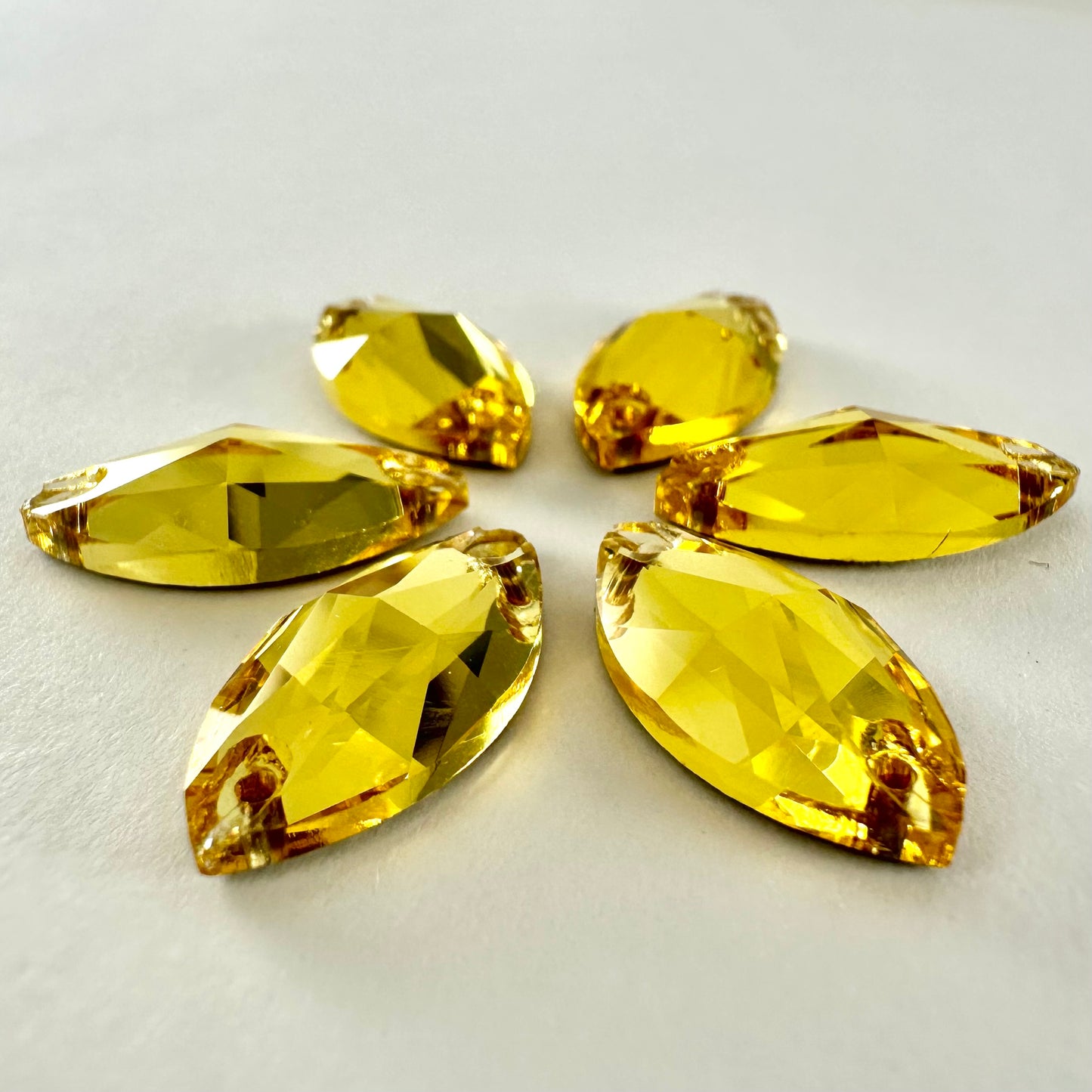 Light Topaz Glass Navette