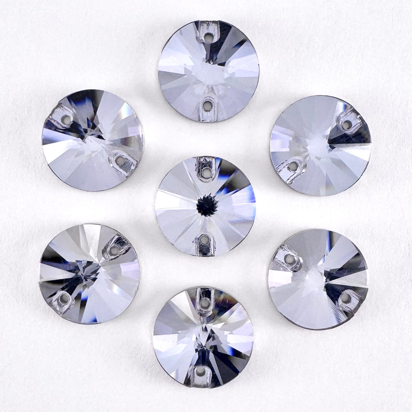 Light Tanzanite Glass Rivoli