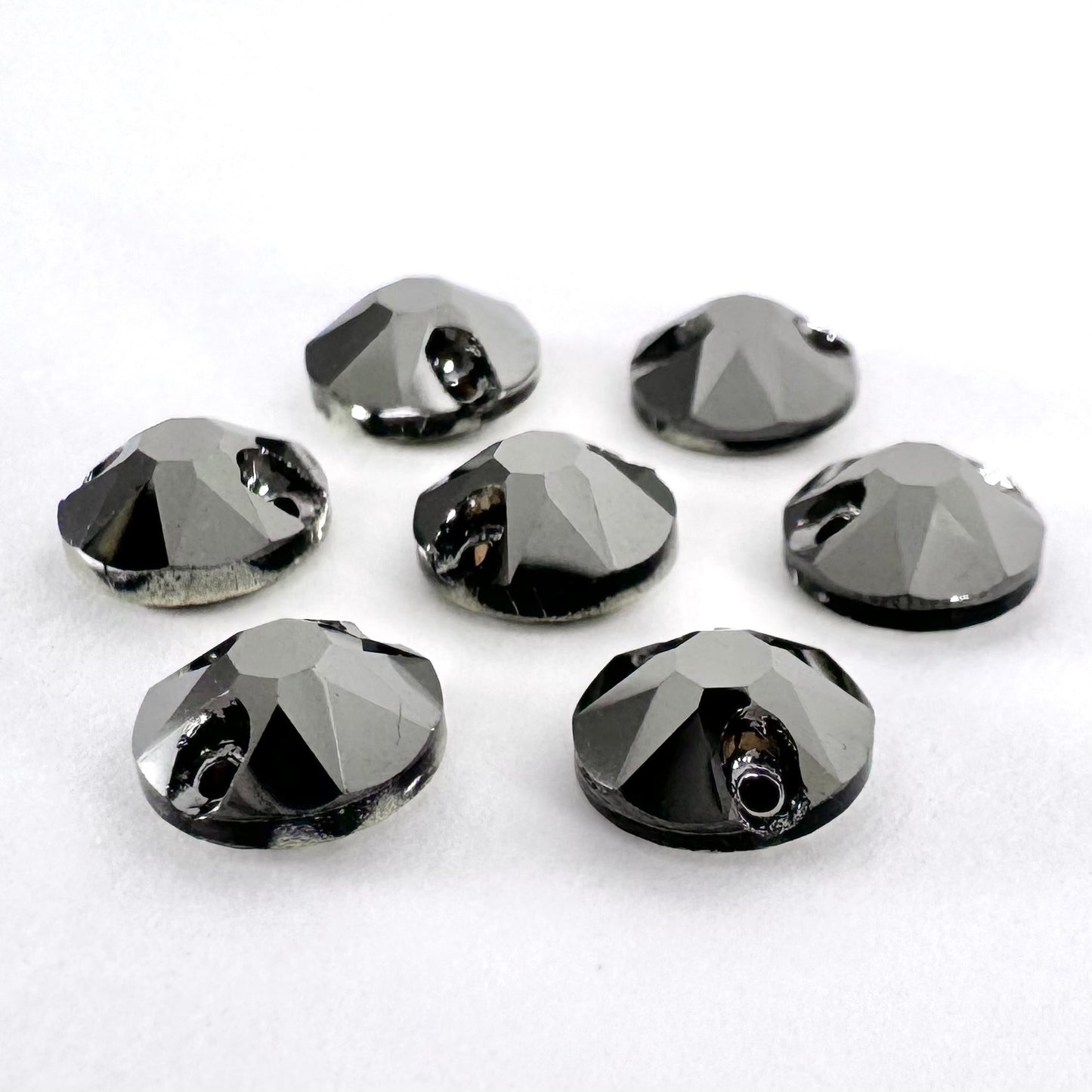 Jet Hematite Glass Rivoli (3288 facet)