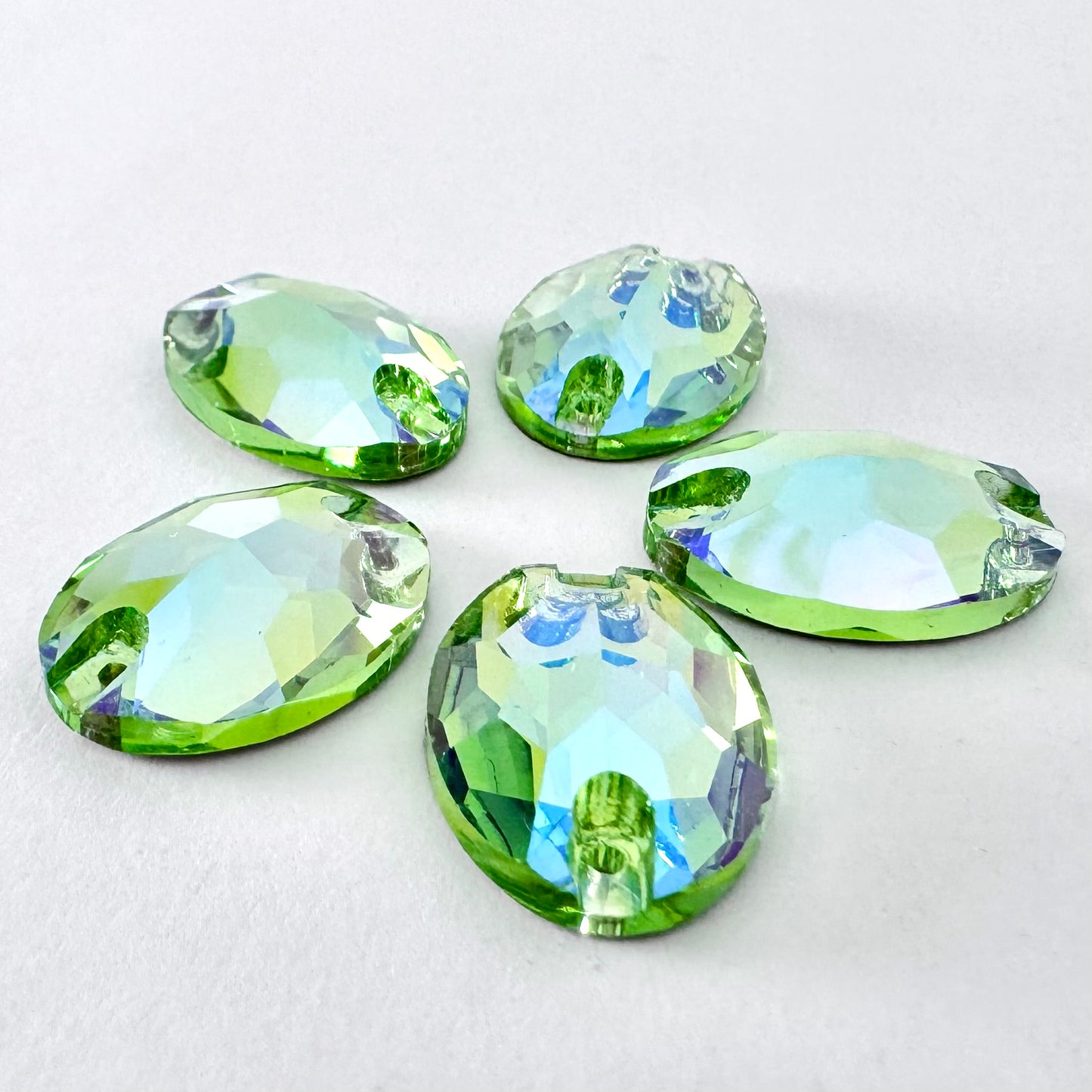 Peridot SI Glass Oval