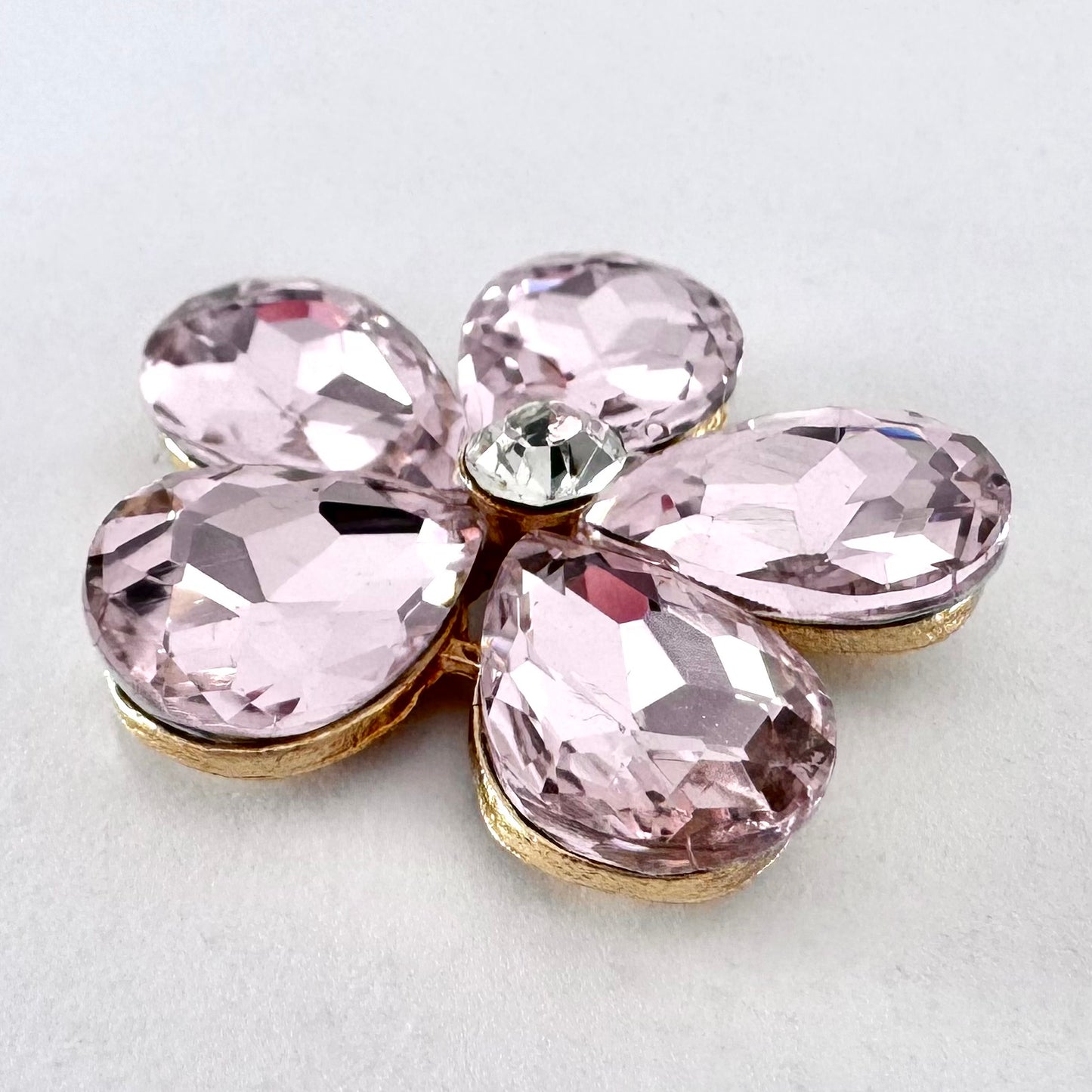 Light Rose Glass Teardrop Flower