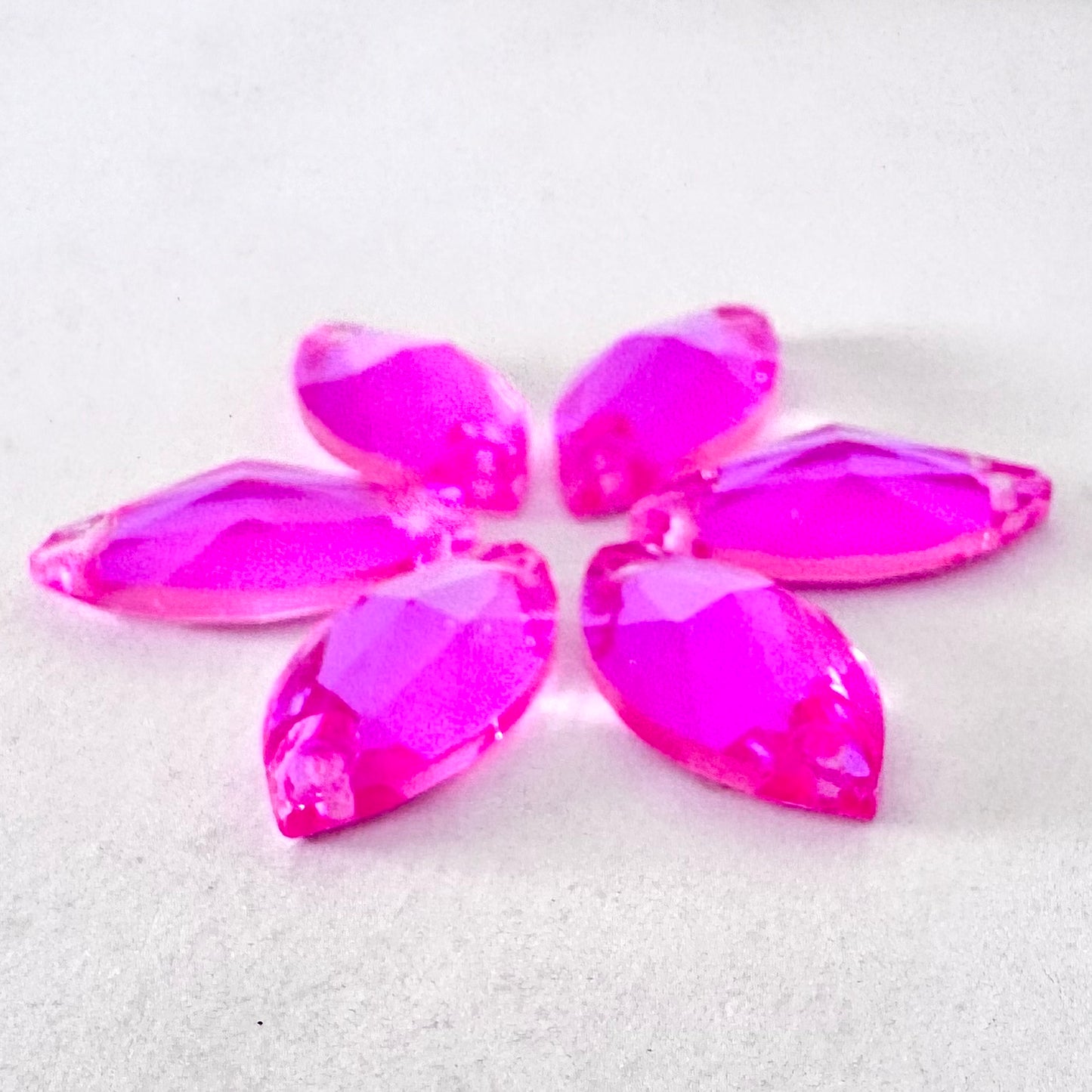 Electric Pink DeLite Glass Navette