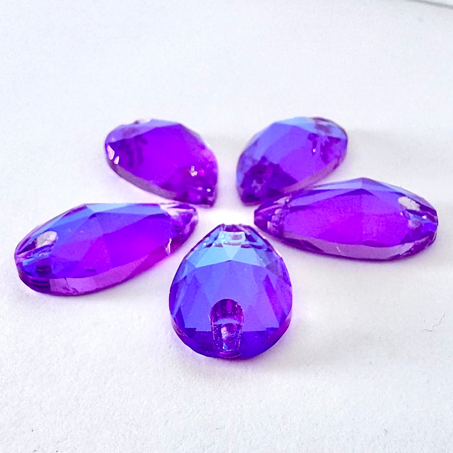 Electric Violet DeLite Glass Teardrop