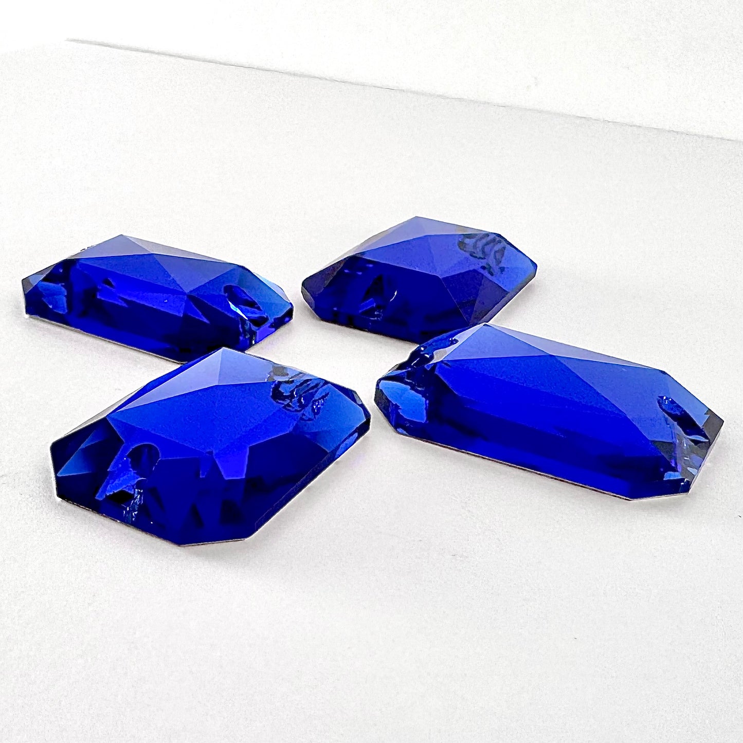 Sapphire Glass Emerald