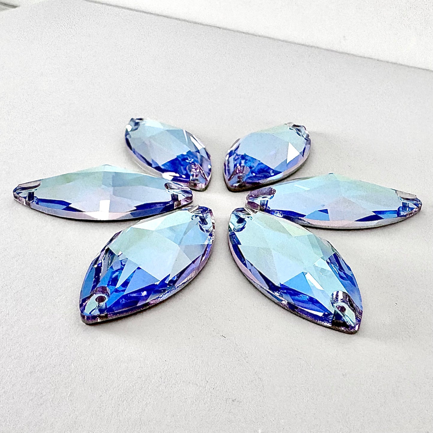 Light Sapphire MO Glass Navette