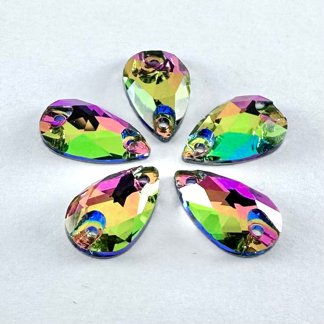 Vitrail Medium Glass Teardrop