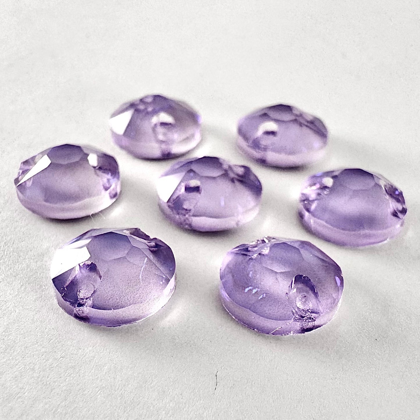 Violet AM Glass Rivoli (3288 facet)