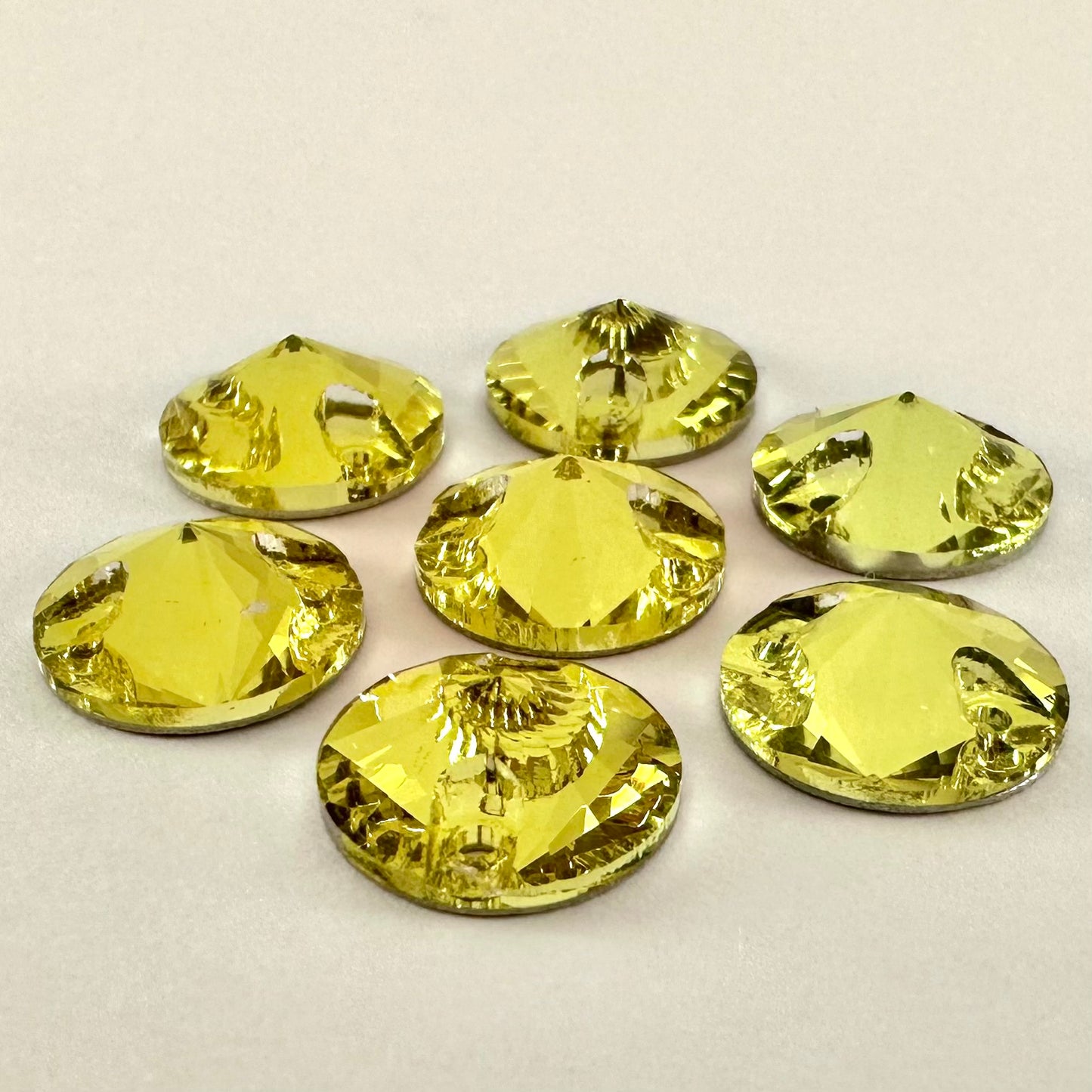 Citrine Glass Rivoli