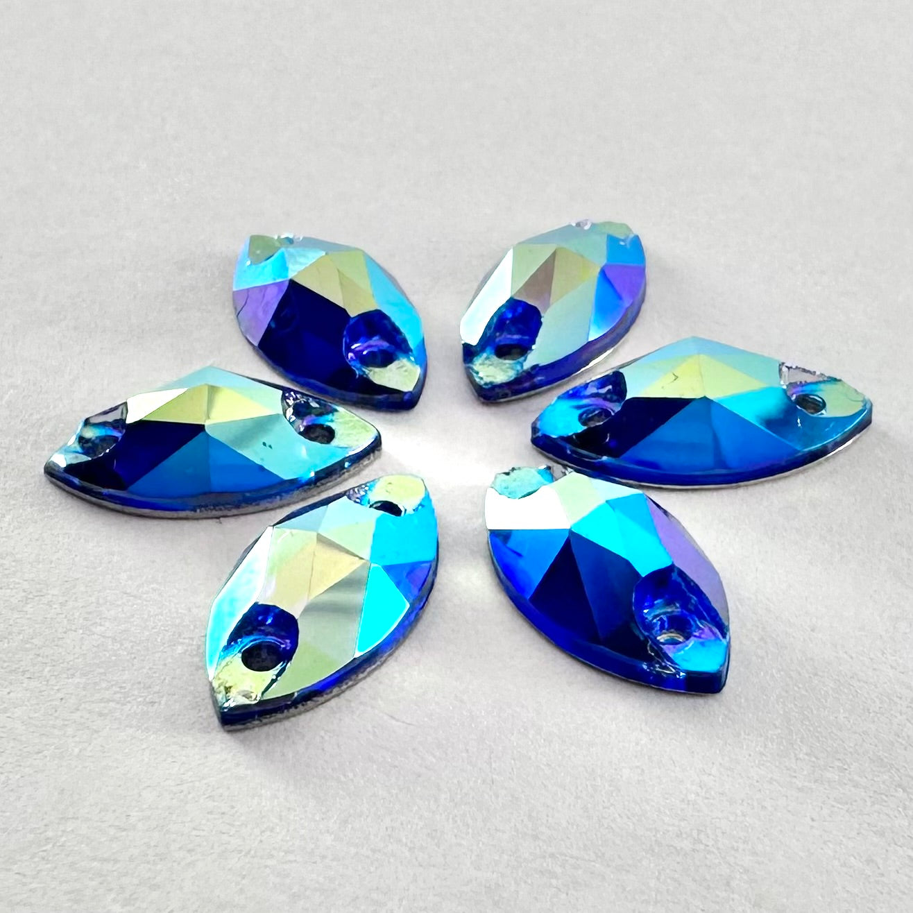 Lumen GE Capri Blue AB Navette