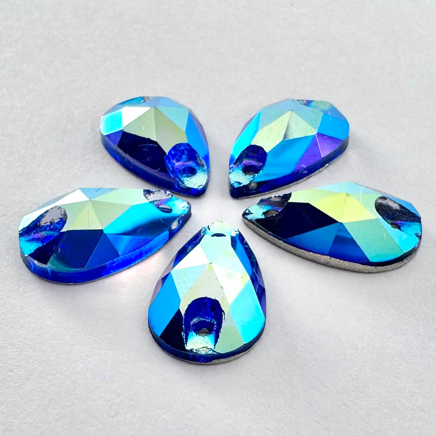 Lumen GE Capri Blue AB Teardrop