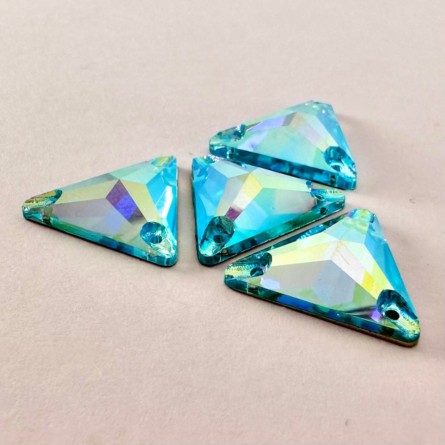 Lumen GE Aquamarine AB Triangle