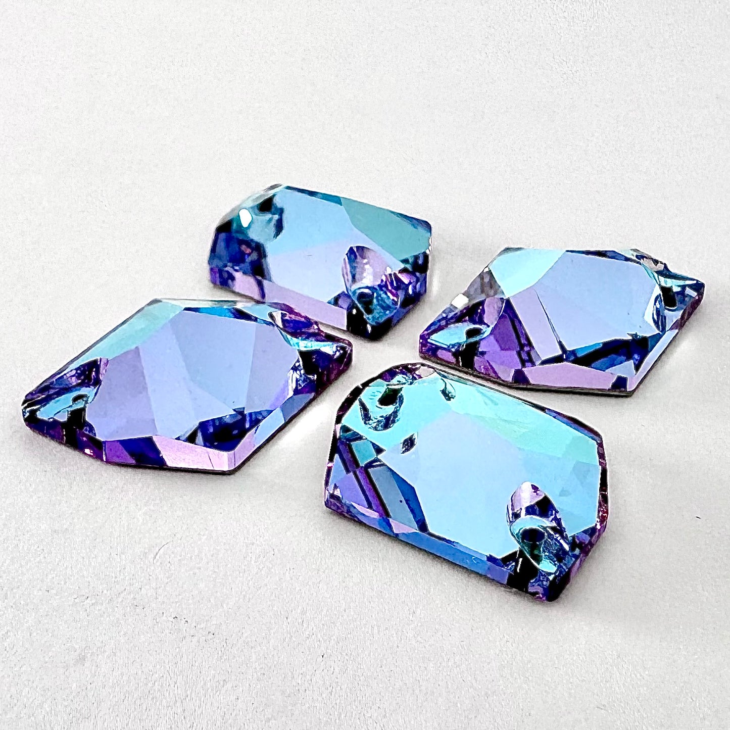 Light Turquoise MO Glass Cosmic