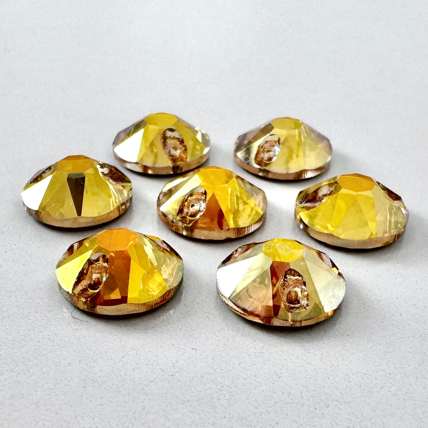 Sunshine Glass Rivoli (3288 facet)