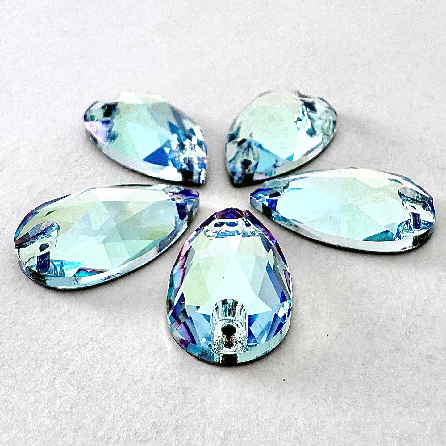 Light Azure MO Glass Teardrop