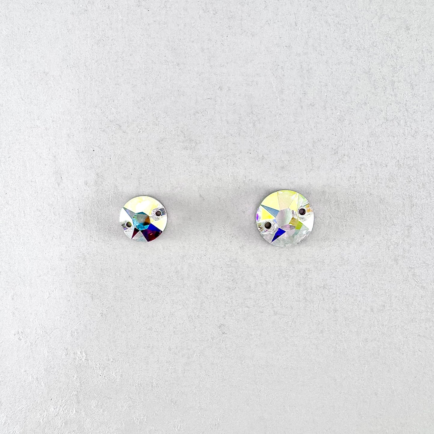 Light Amethyst AM Glass Rivoli