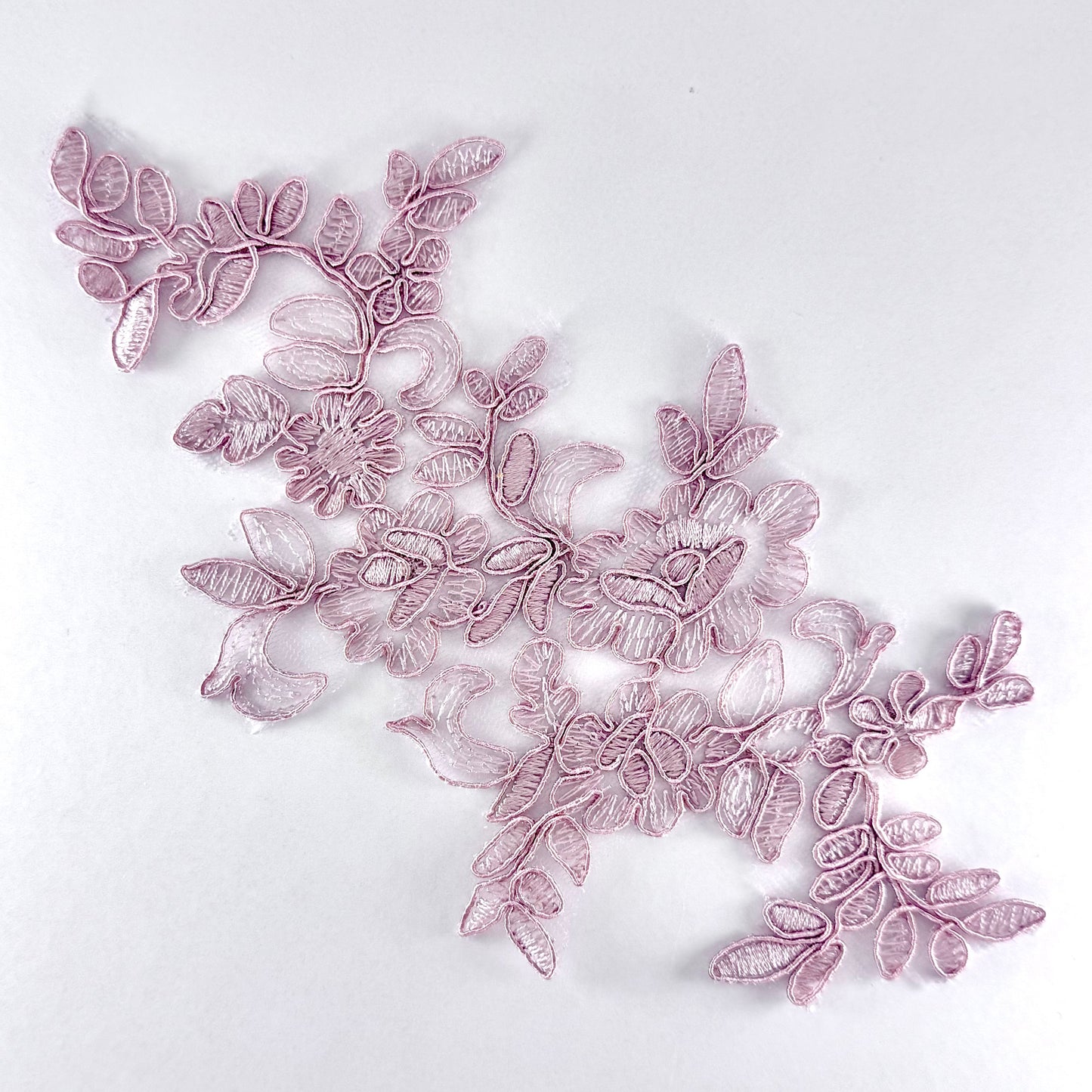 Selene Lace Motif