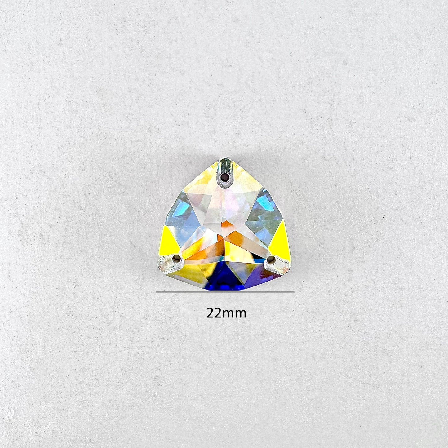 Tanzanite Glass Trilliant