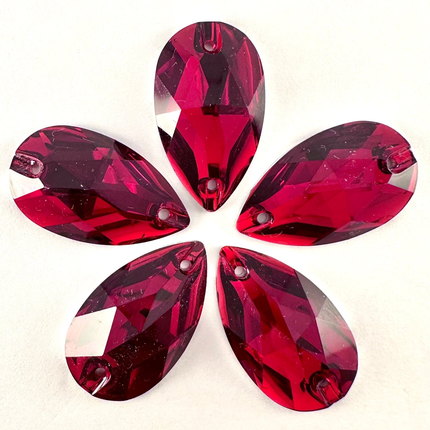 Siam Acrylic Teardrop