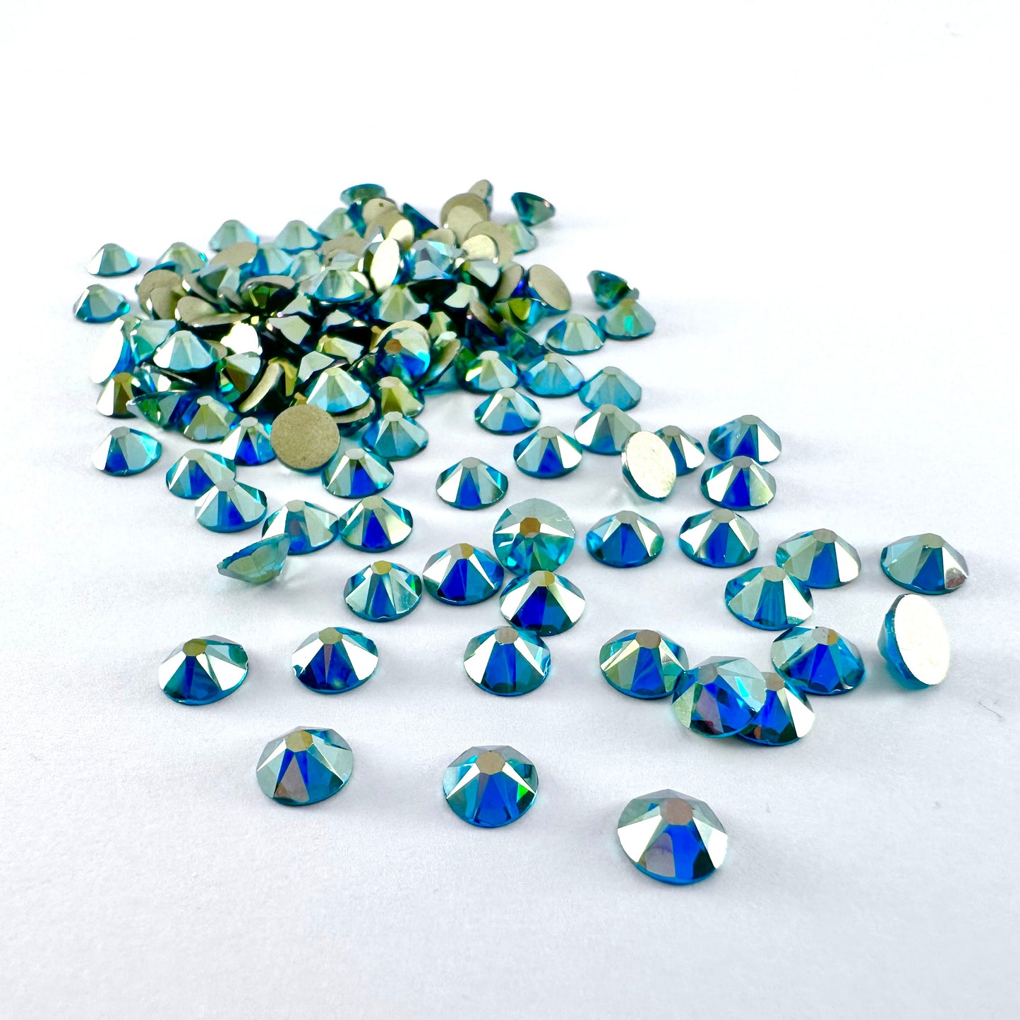 Apricus Blue Zircon AB Rhinestone