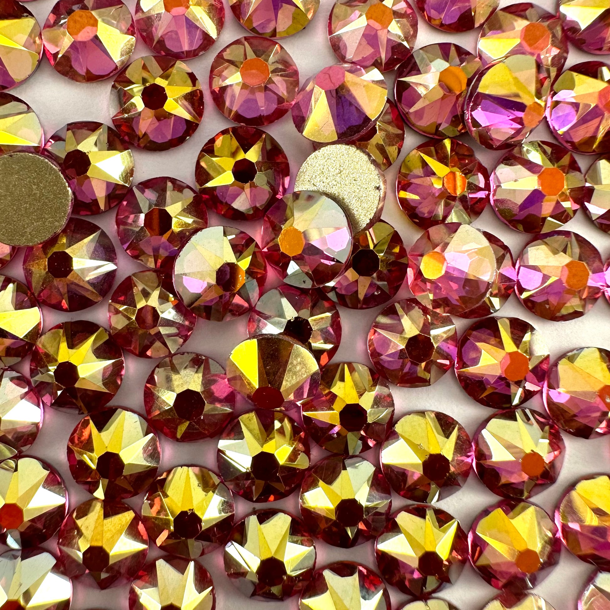 Rinestone Roses Apricus Rose AB Rhinestone | Sparkle & Co. Crystals