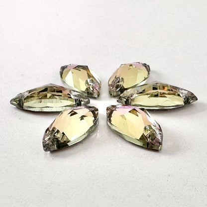 CLEARANCE - Vitrail Light Amethyst Glass Navette