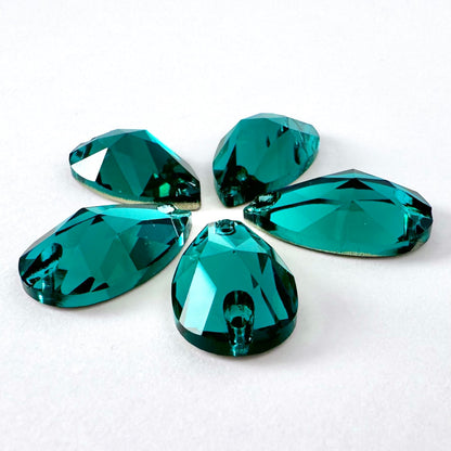 Emerald Glass Teardrop