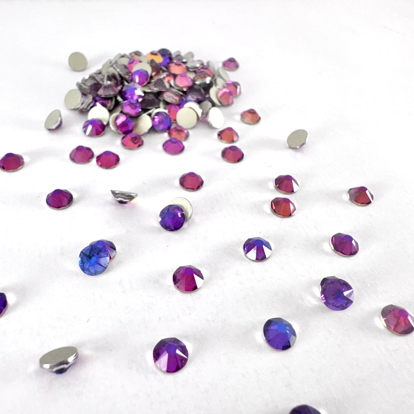 Apricus Violet Blue Rhinestone