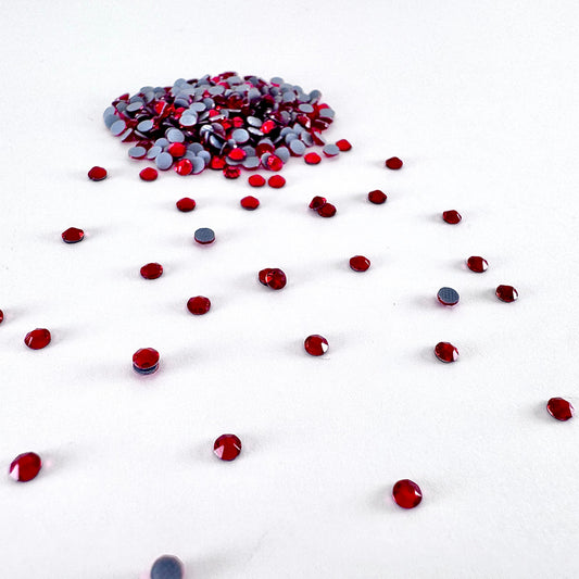 CLEARANCE - Apricus Siam Hotfix Rhinestone