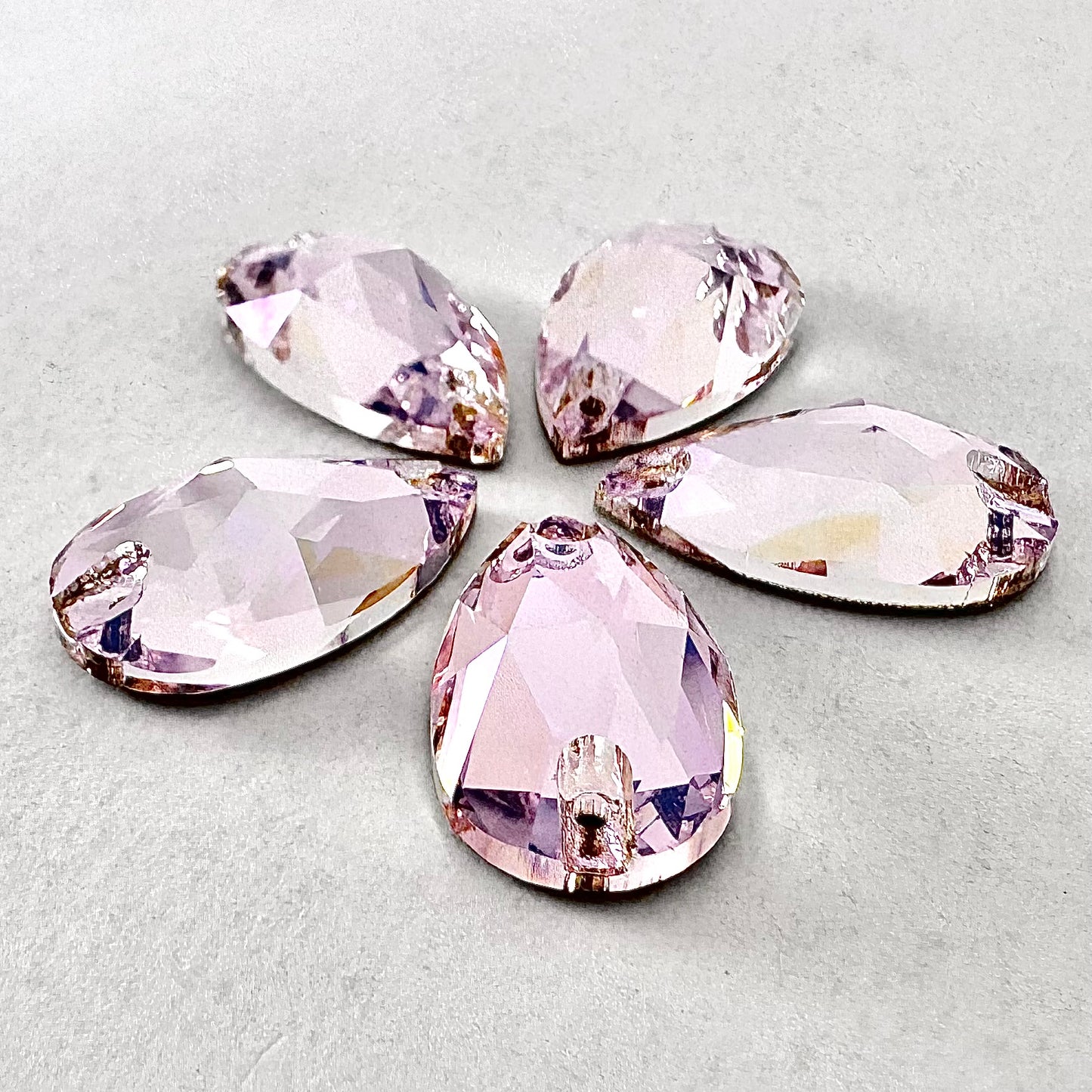 Rosaline MO Glass Teardrop