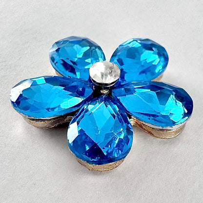 Aquamarine Glass Teardrop Flower