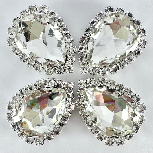 Buckle Edge Crystal Teardrop - Silver Setting