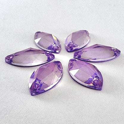 Light Amethyst AM Glass Navette