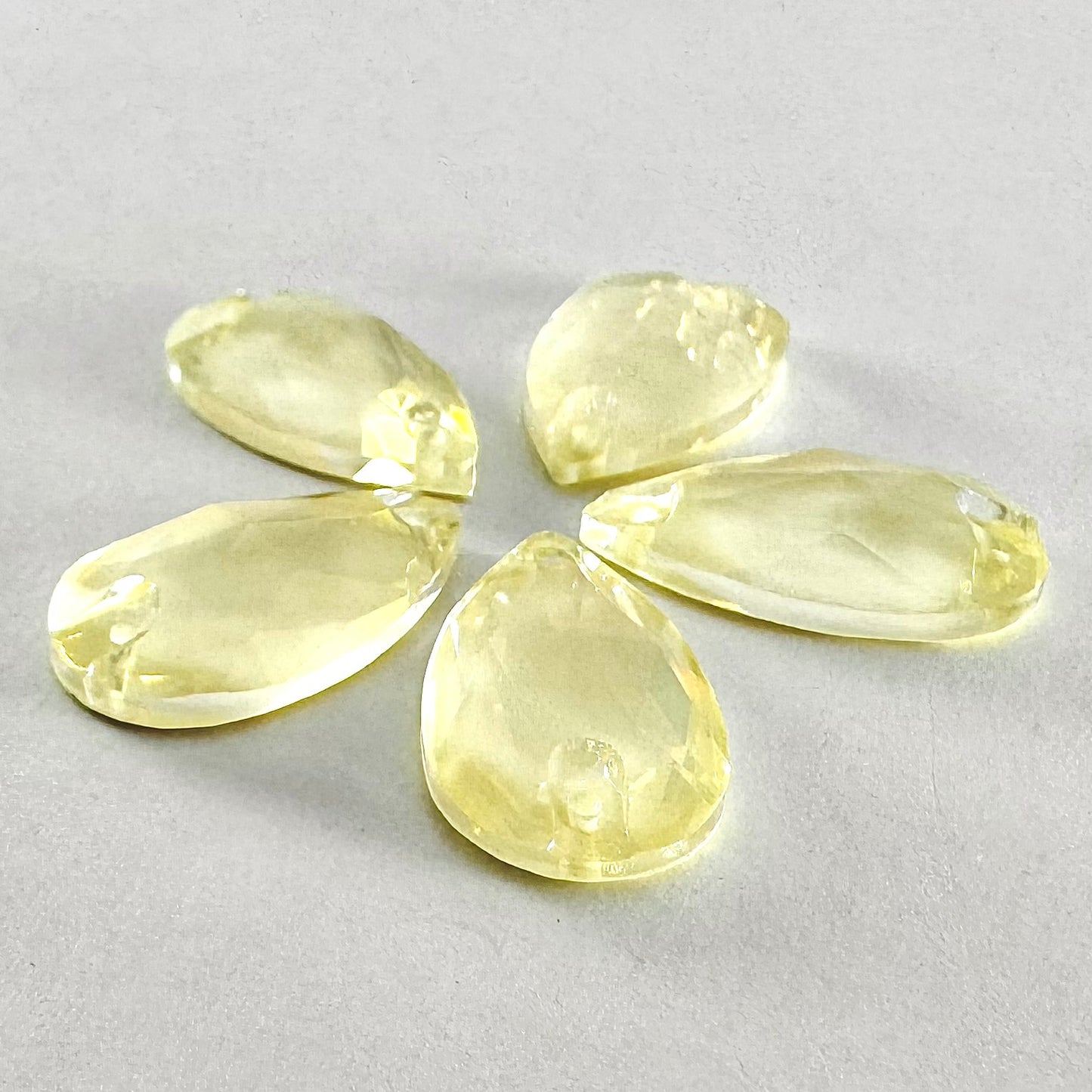 Jonquil AM Glass Teardrop
