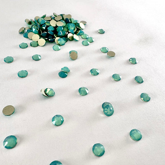 Apricus Green Opal Rhinestone