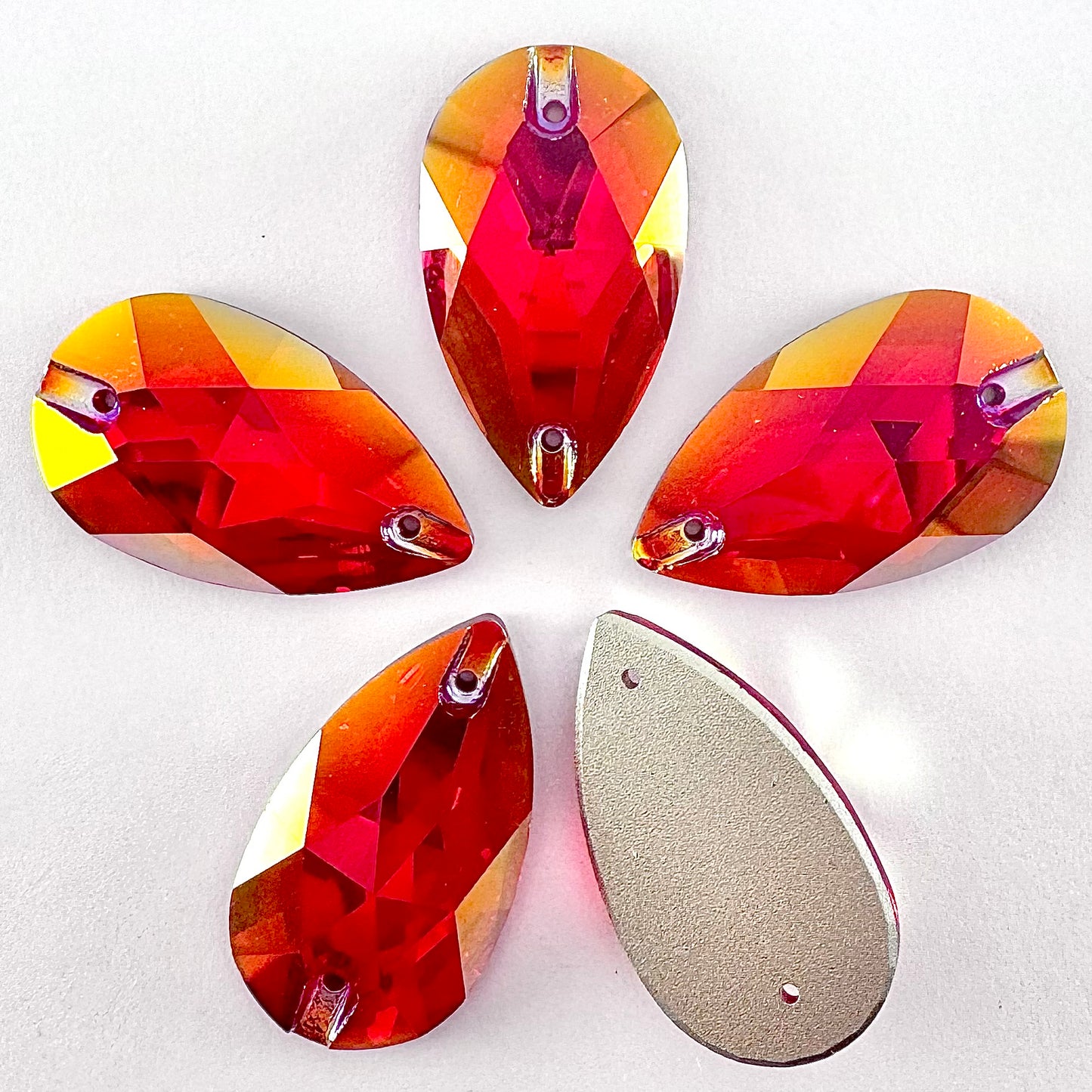 Light Siam Light Glass Teardrop