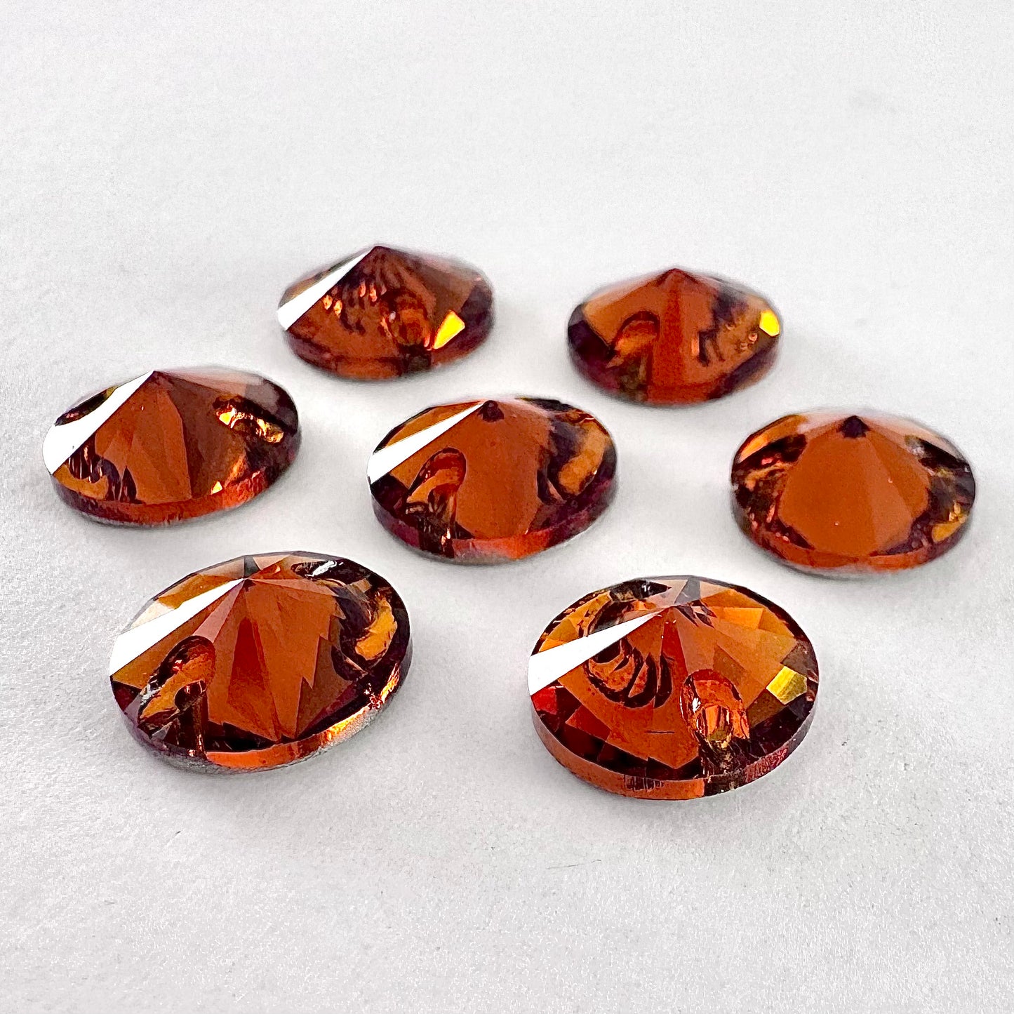 Tangerine Glass Rivoli (3200 facet)