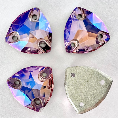 Light Amethyst MO Glass Trilliant