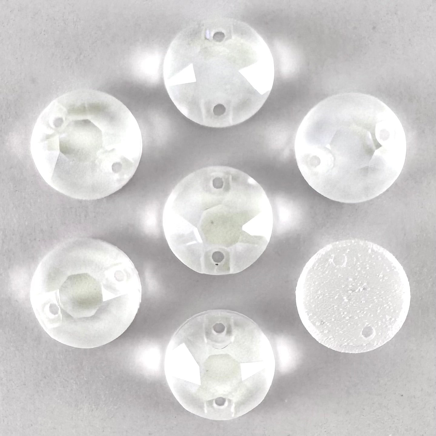 Luminous Neon White Glass Rivoli (3288 facet)