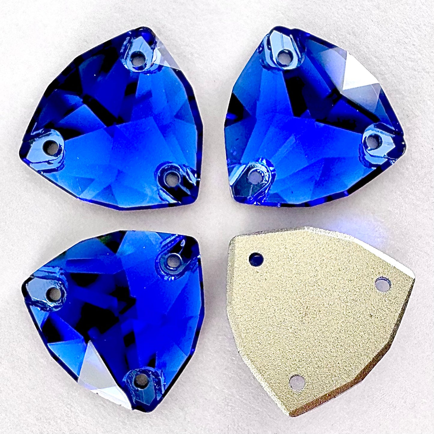 Sapphire Glass Trilliant