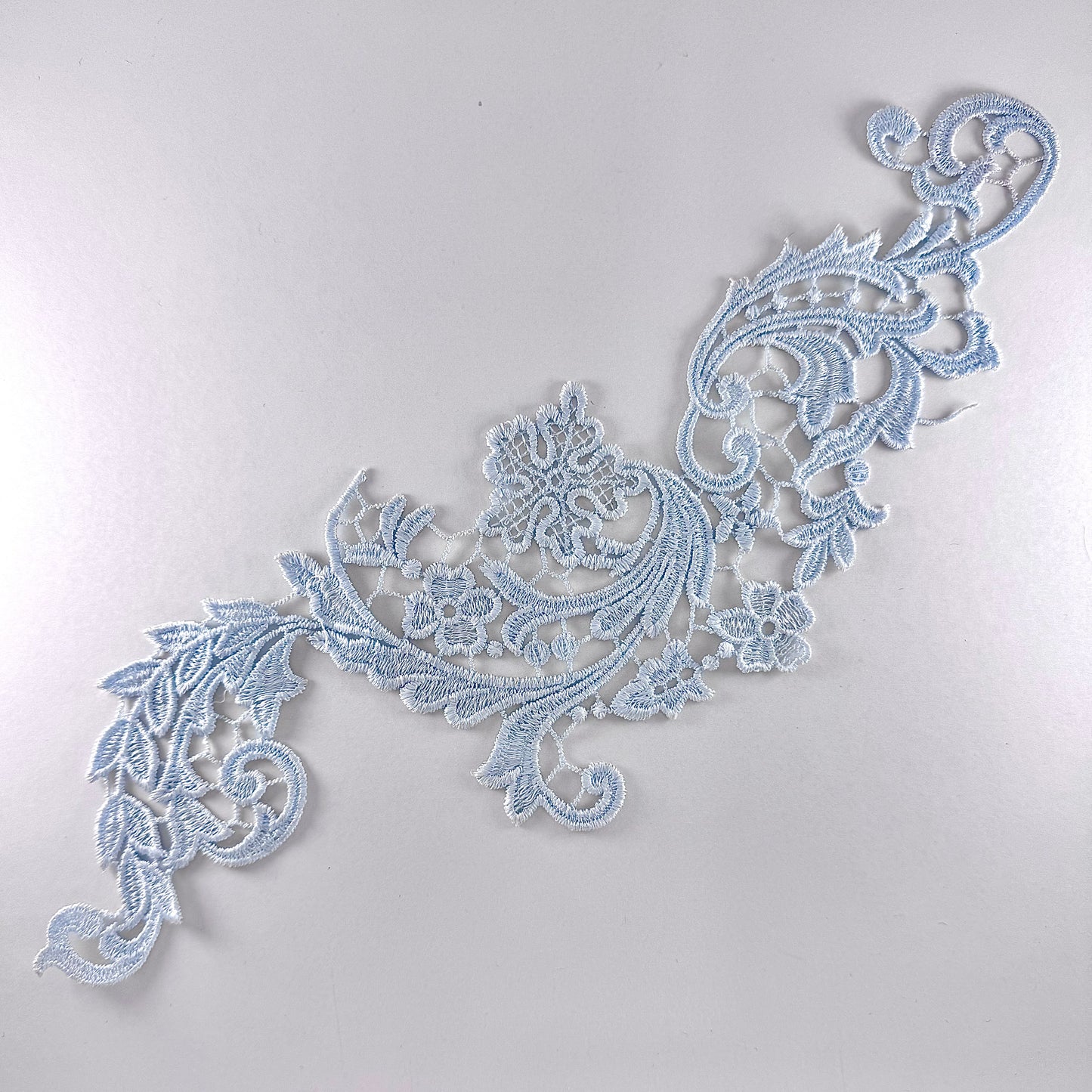 Diana Lace Motif