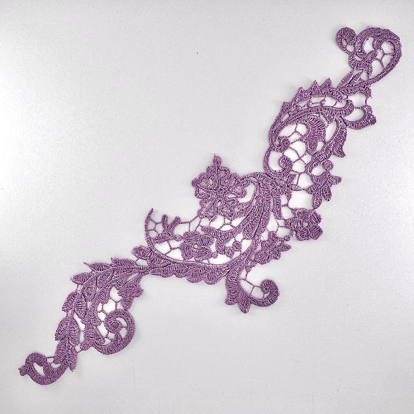 Diana Lace Motif