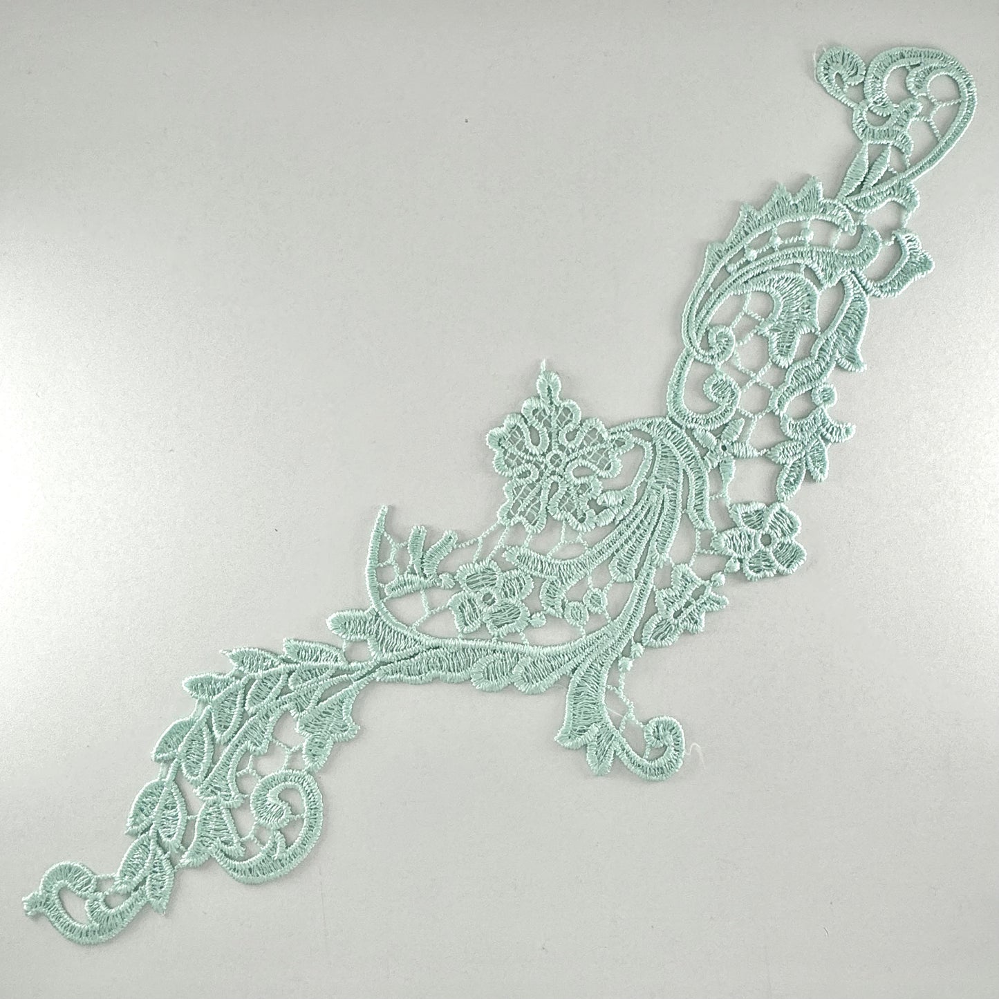 Diana Lace Motif
