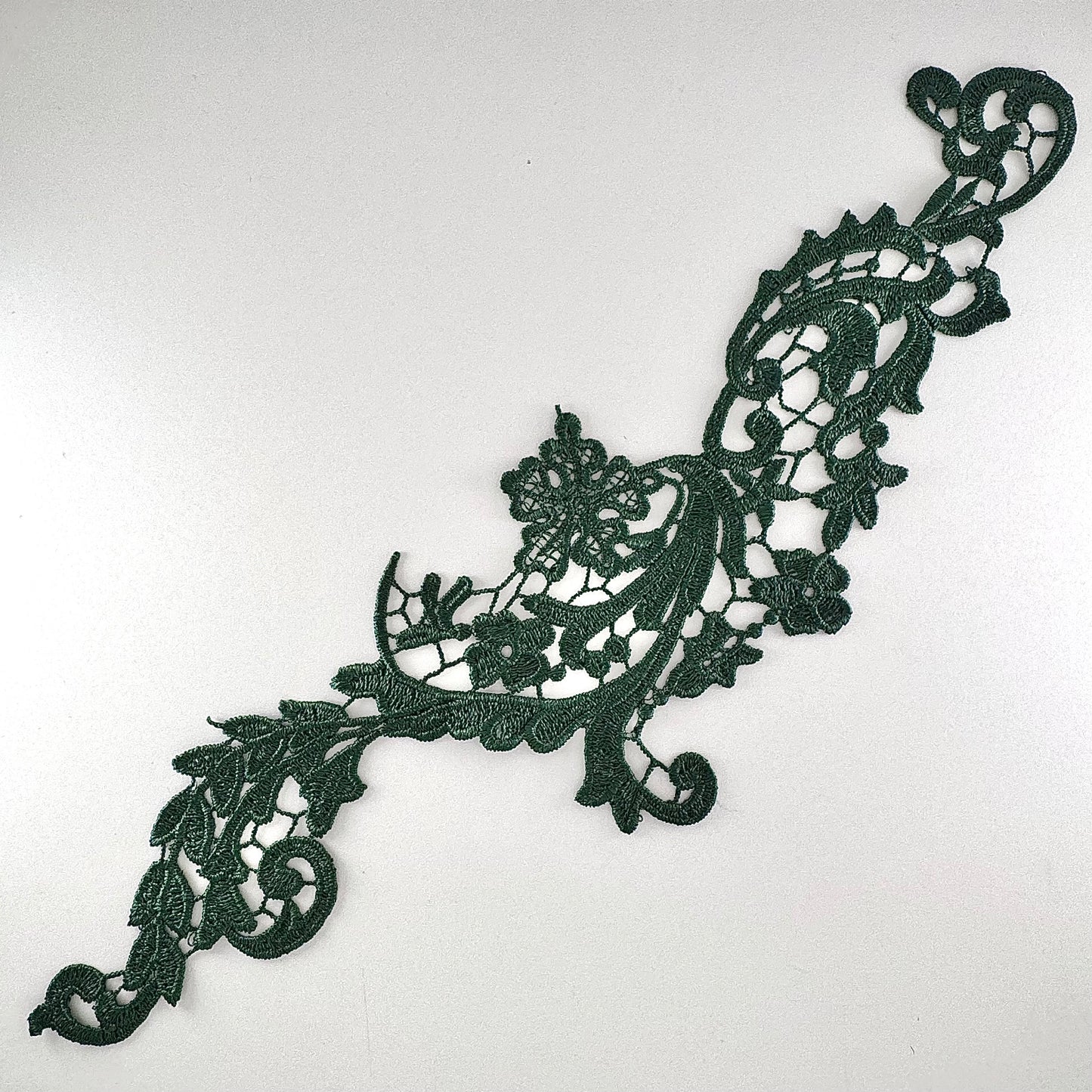 Diana Lace Motif