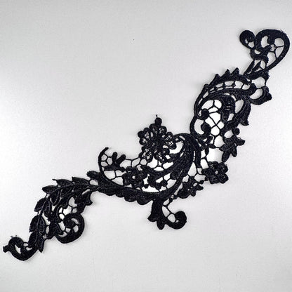 Diana Lace Motif