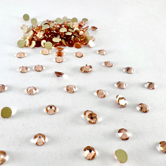 Apricus Light Peach Rhinestone