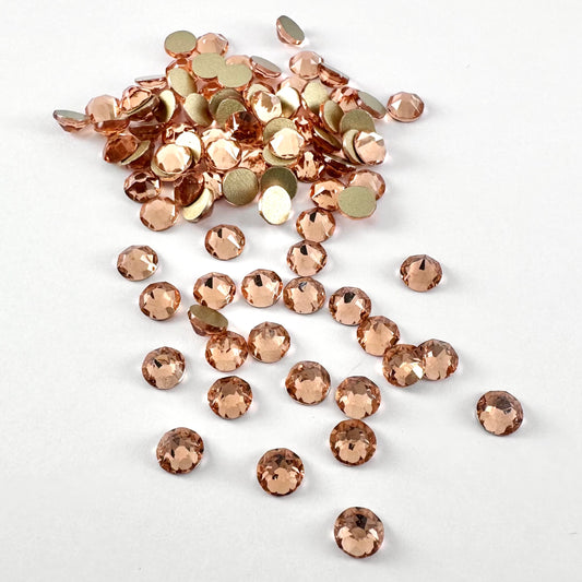 Apricus Light Peach Rhinestone